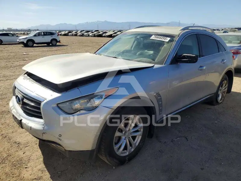 2013 Infinity FX37 photo