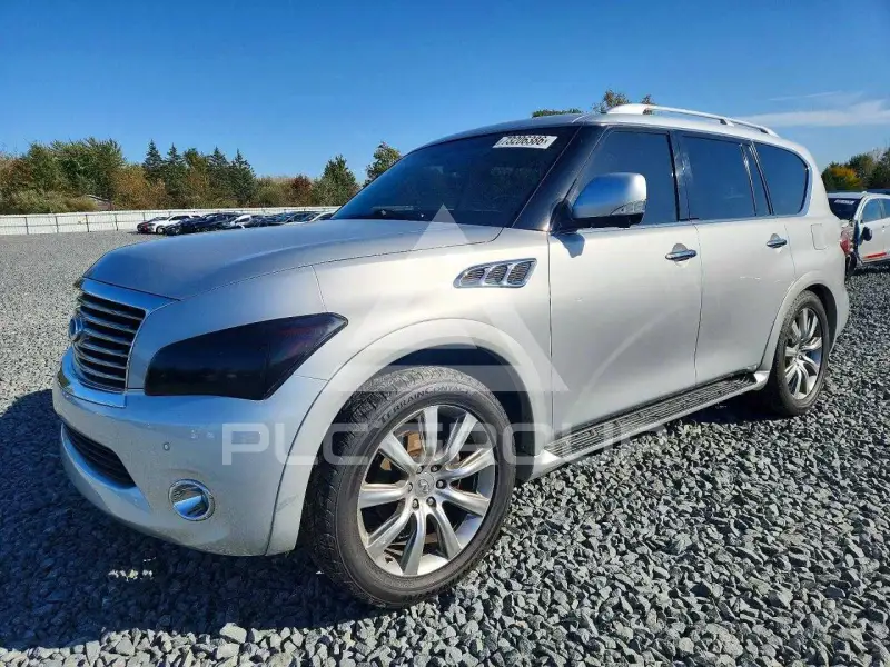 2013 Infinity QX56 фото