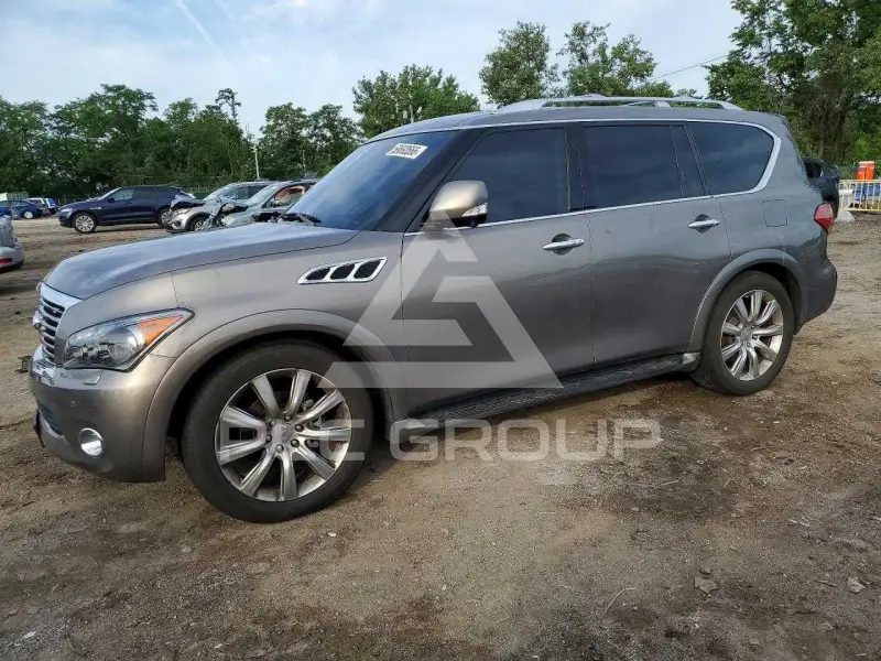 2013 Infinity QX56 фото