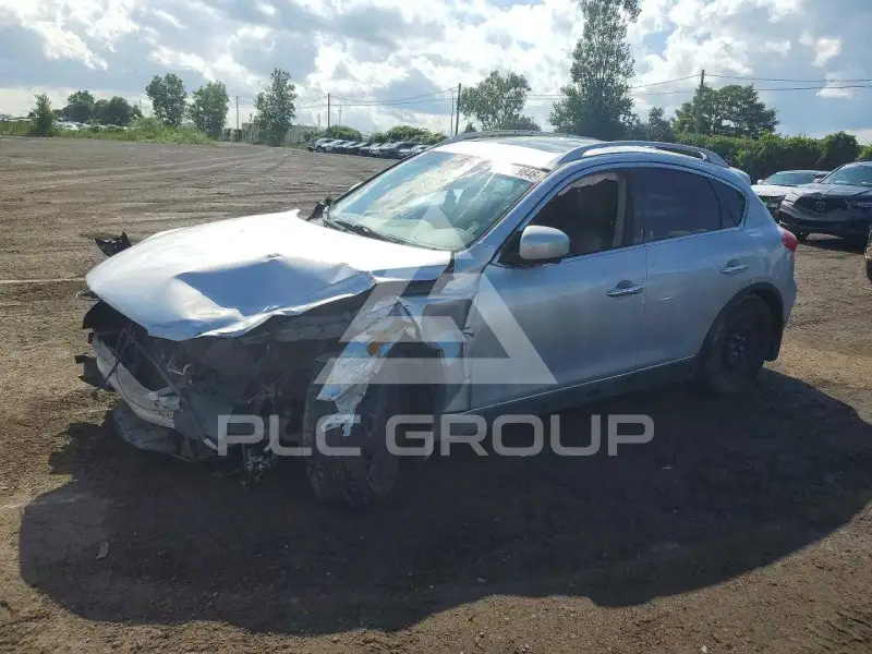 2013 Infinity EX37 photo