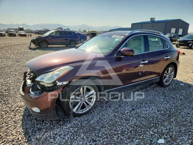 2013 Infinity EX37 photo
