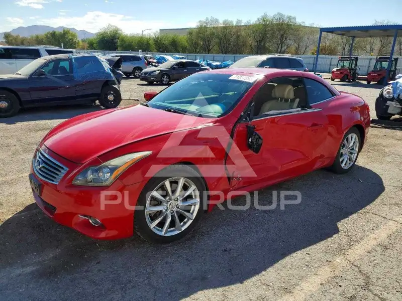 2013 Infinity G37 photo