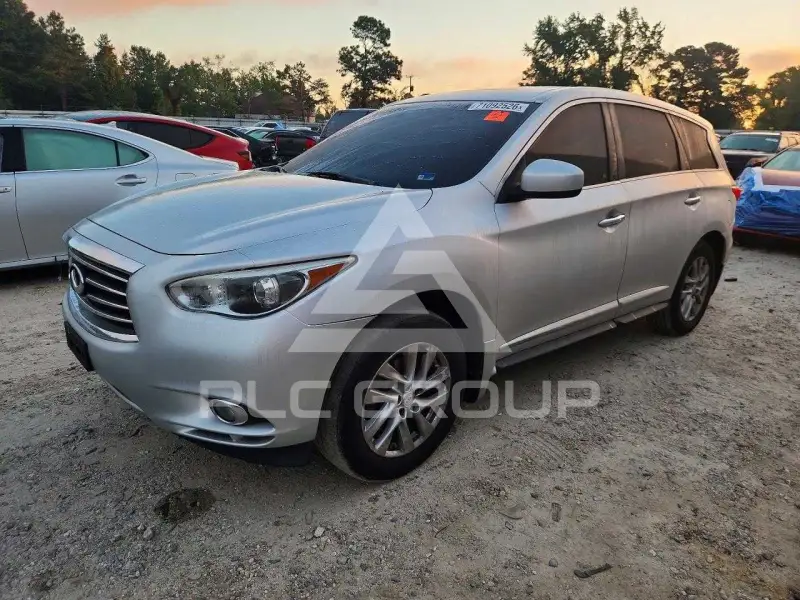 2013 Infinity JX photo