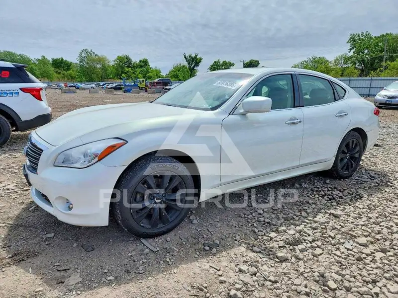 2013 Infinity M37 фото