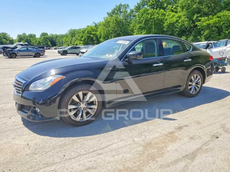 2013 Infinity M37 фото