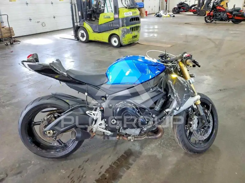 2013 Suzuki GSX-R750 фото