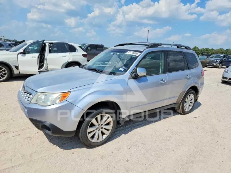 2013 Subaru Forester фото