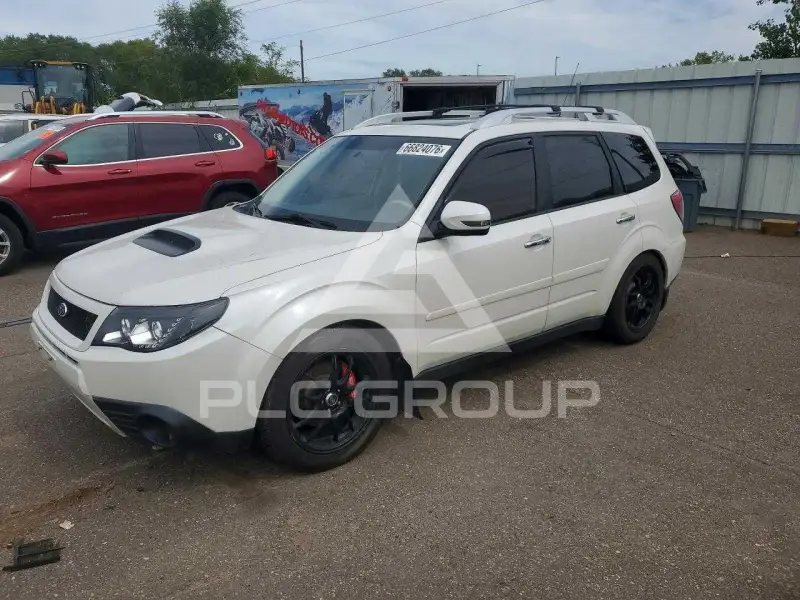2013 Subaru Forester фото