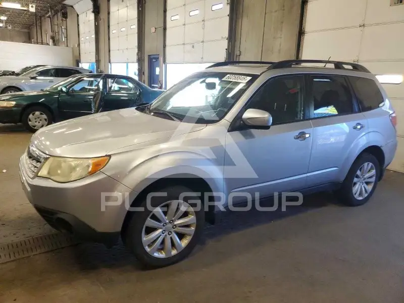 2013 Subaru Forester фото