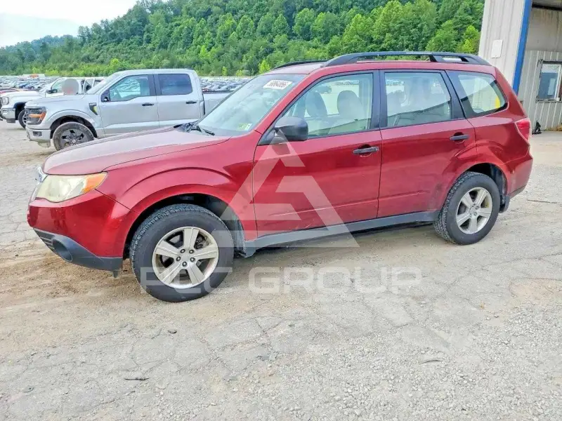 2013 Subaru Forester фото