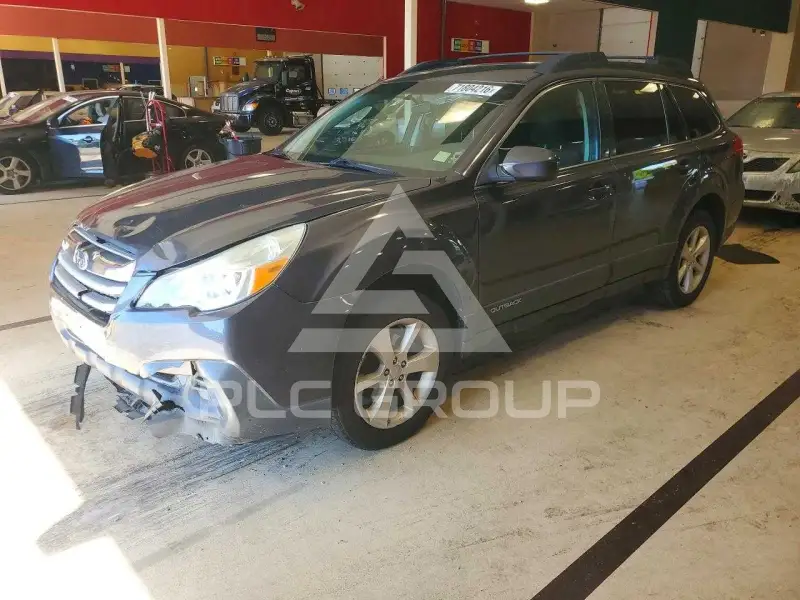 2013 Subaru Outback фото