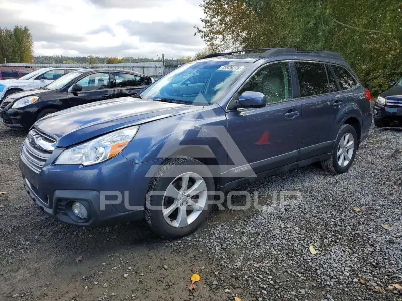 2013 Subaru Outback photo