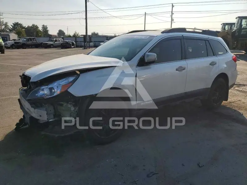 2013 Subaru Legacy фото