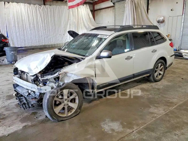 2013 Subaru Outback фото