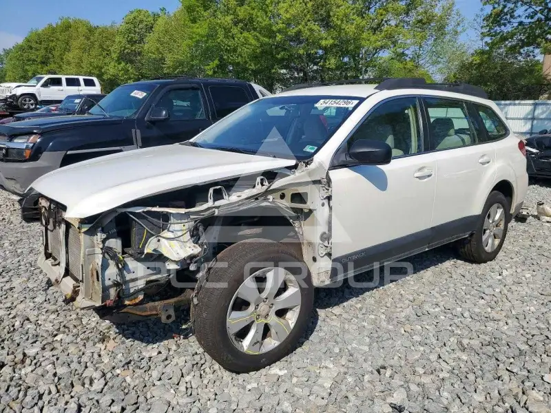 2013 Subaru Outback фото