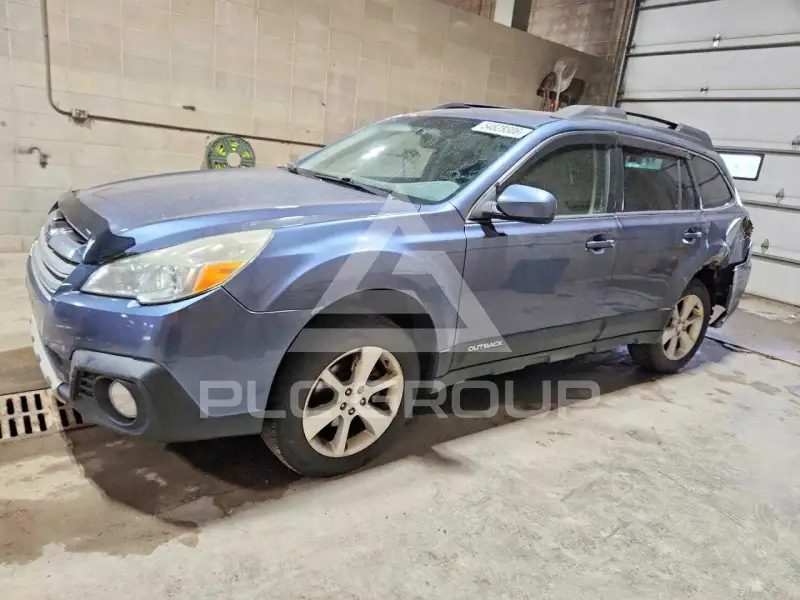 2013 Subaru Outback photo