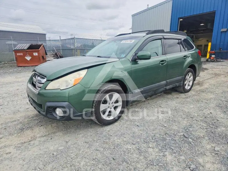 2013 Subaru Outback photo