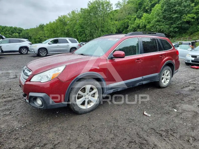 2013 Subaru Outback photo