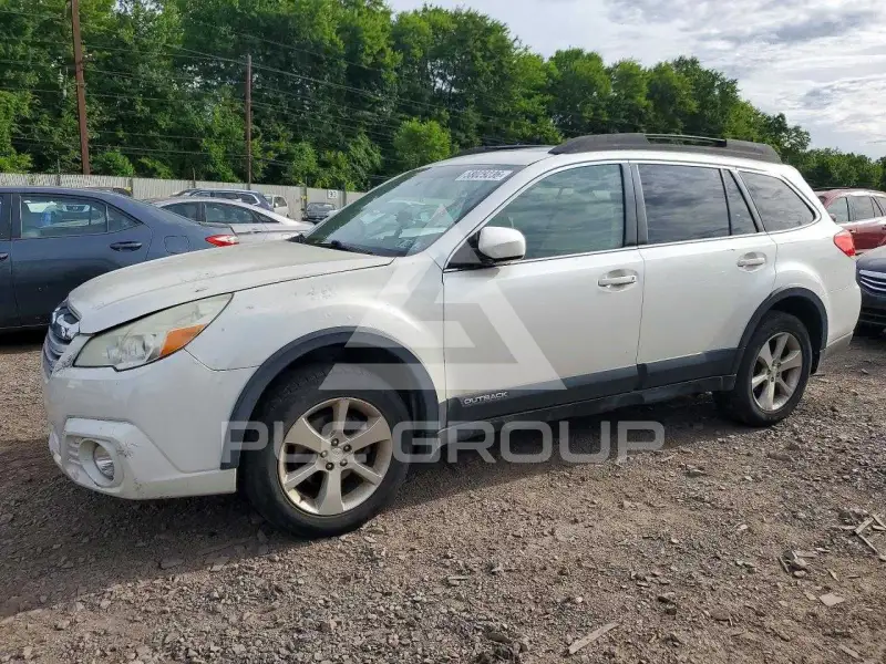 2013 Subaru Outback фото