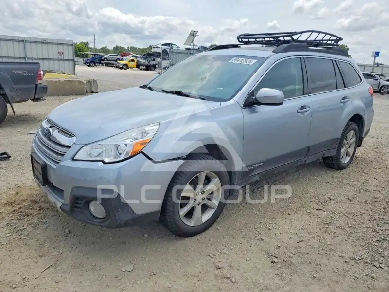 2013 Subaru Outback photo