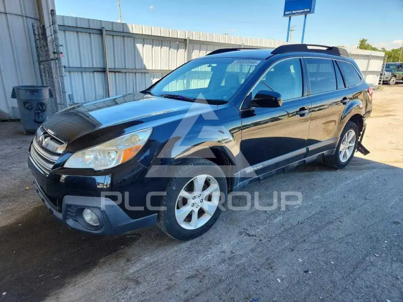 2013 Subaru Outback photo