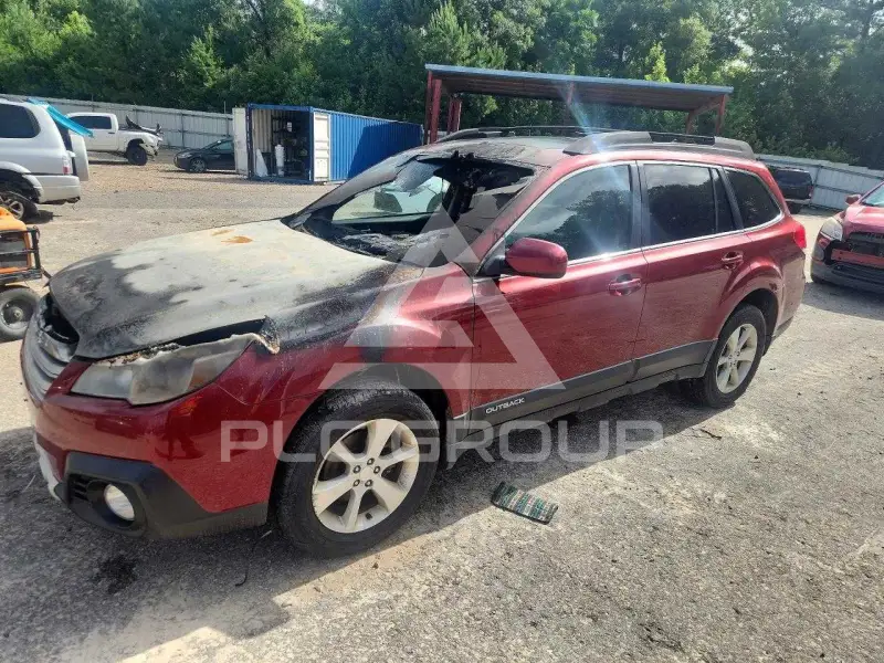 2013 Subaru Outback photo