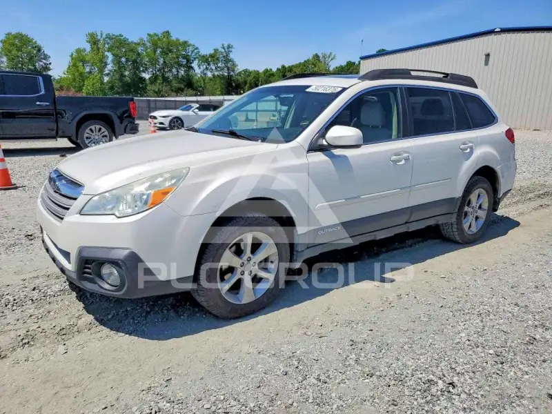 2013 Subaru Outback фото