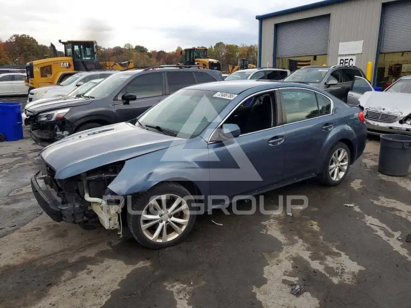 2013 Subaru Legacy photo