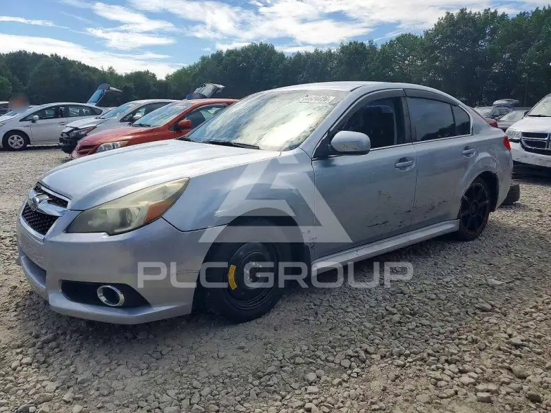 2013 Subaru Legacy фото