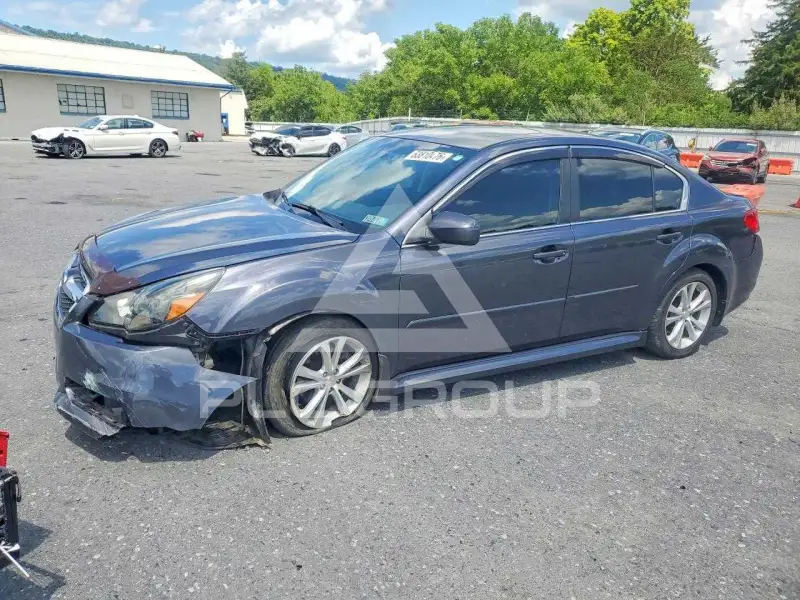 2013 Subaru Legacy фото