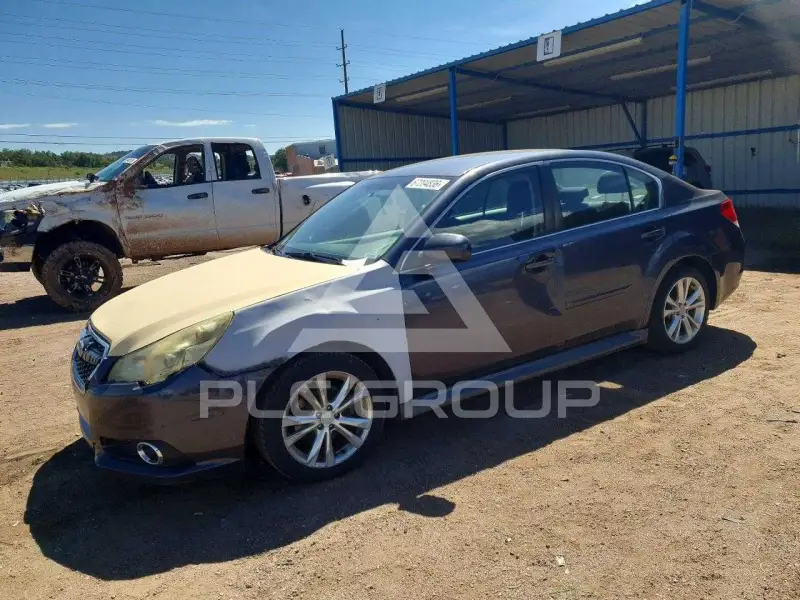 2013 Subaru Legacy фото