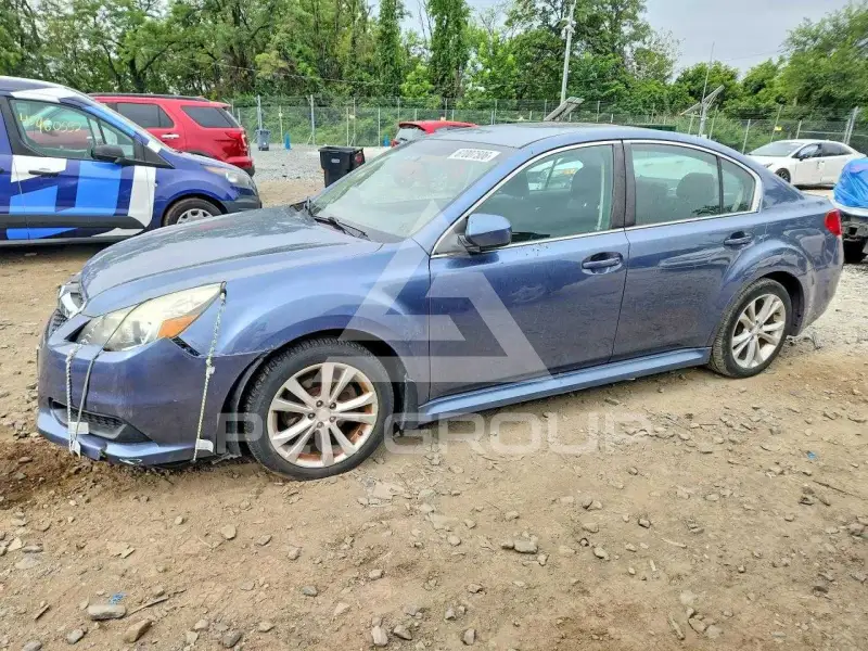 2013 Subaru Legacy фото