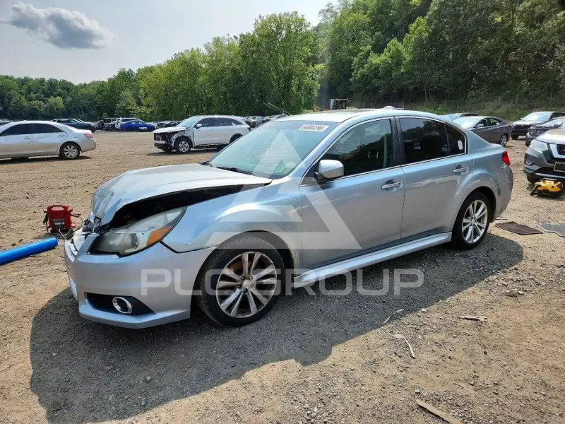 2013 Subaru Legacy фото