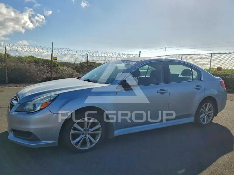 2013 Subaru Legacy фото