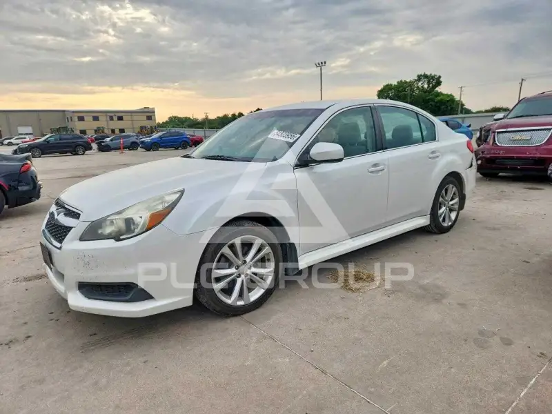 2013 Subaru Legacy photo