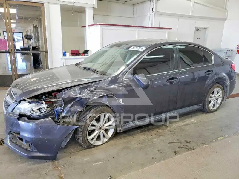 2013 Subaru Legacy фото