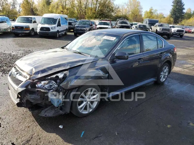 2013 Subaru Legacy фото
