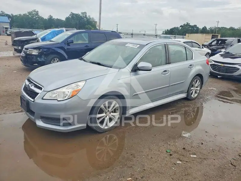 2013 Subaru Legacy фото