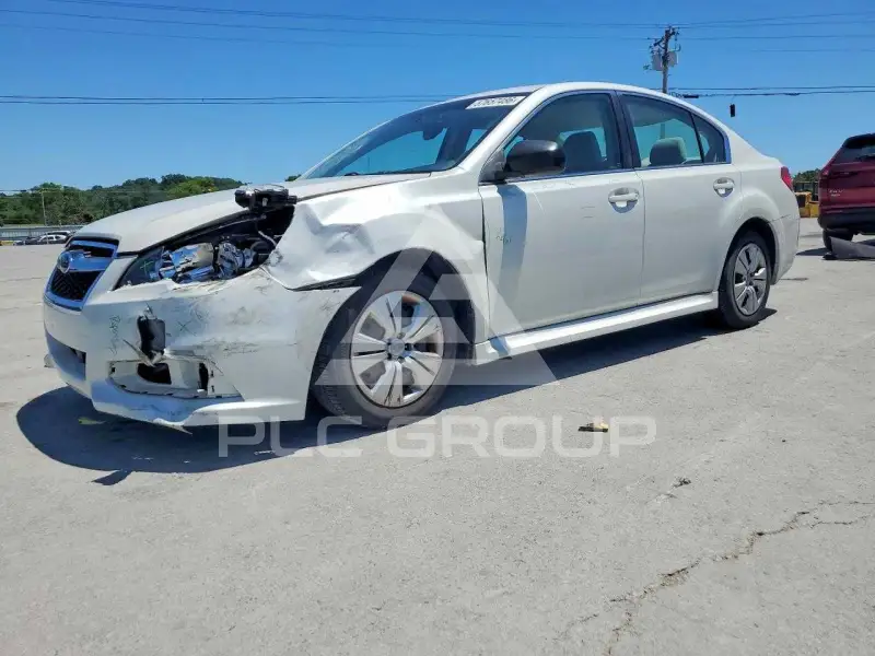 2013 Subaru Legacy фото