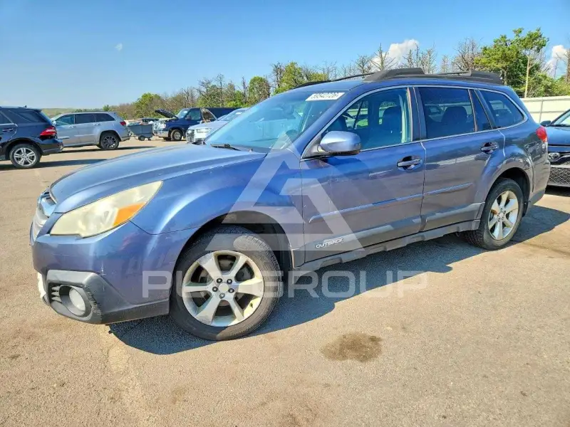 2013 Subaru Legacy photo