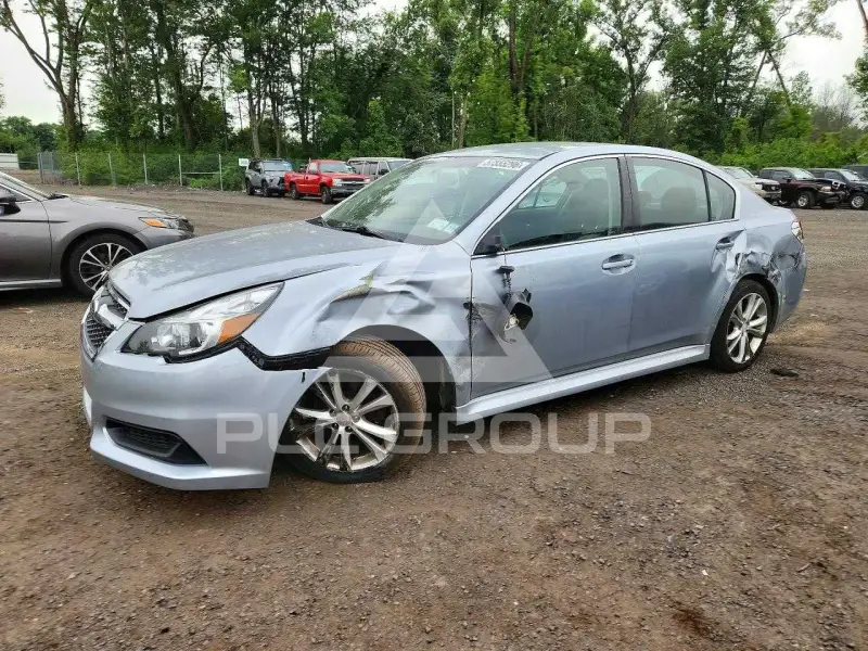 2013 Subaru Legacy фото