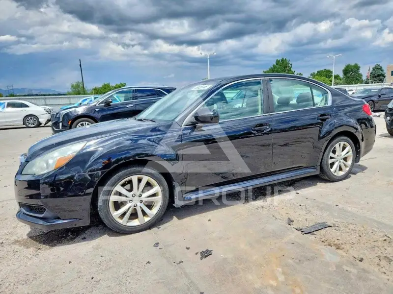 2013 Subaru Legacy photo