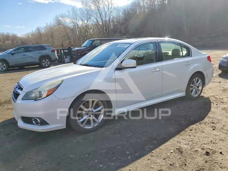 2013 Subaru Legacy фото
