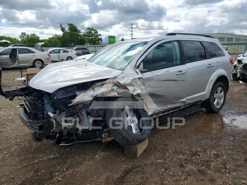 2013 Dodge JOURNEY photo