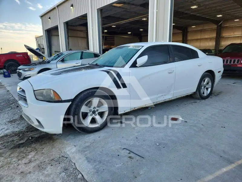 2013 Dodge CHARGER фото
