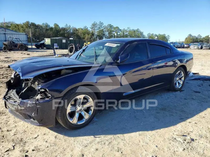 2013 Dodge CHARGER фото