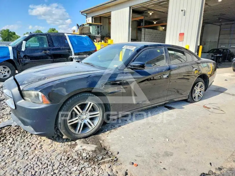 2013 Dodge CHARGER фото