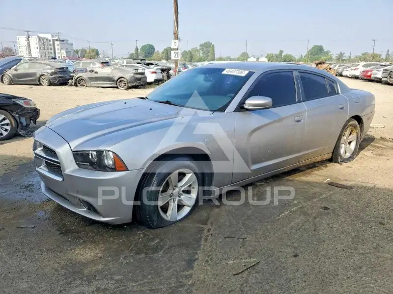 2013 Dodge CHARGER фото