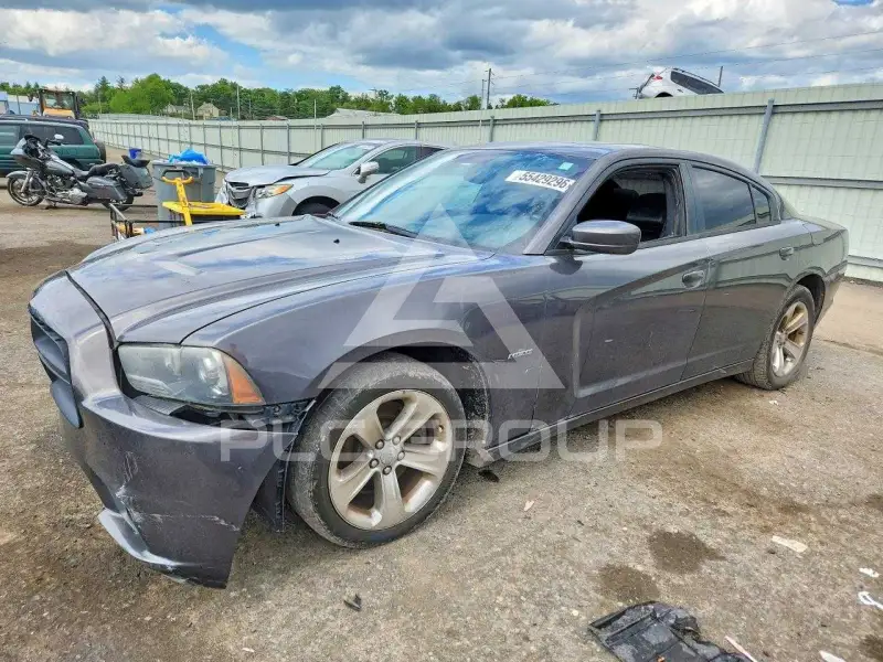 2013 Dodge CHARGER фото