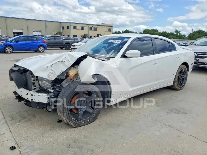 2013 Dodge CHARGER photo